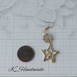 チェコガラスビーズ月と星と妖精のネックレス 7枚目の画像