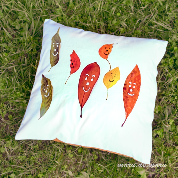 秋色 落ち葉のクッションカバー45cm☆お洗濯可能 クッション