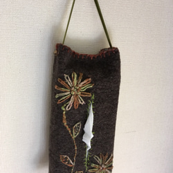 ティシュカバー  毛糸刺繍 2枚目の画像