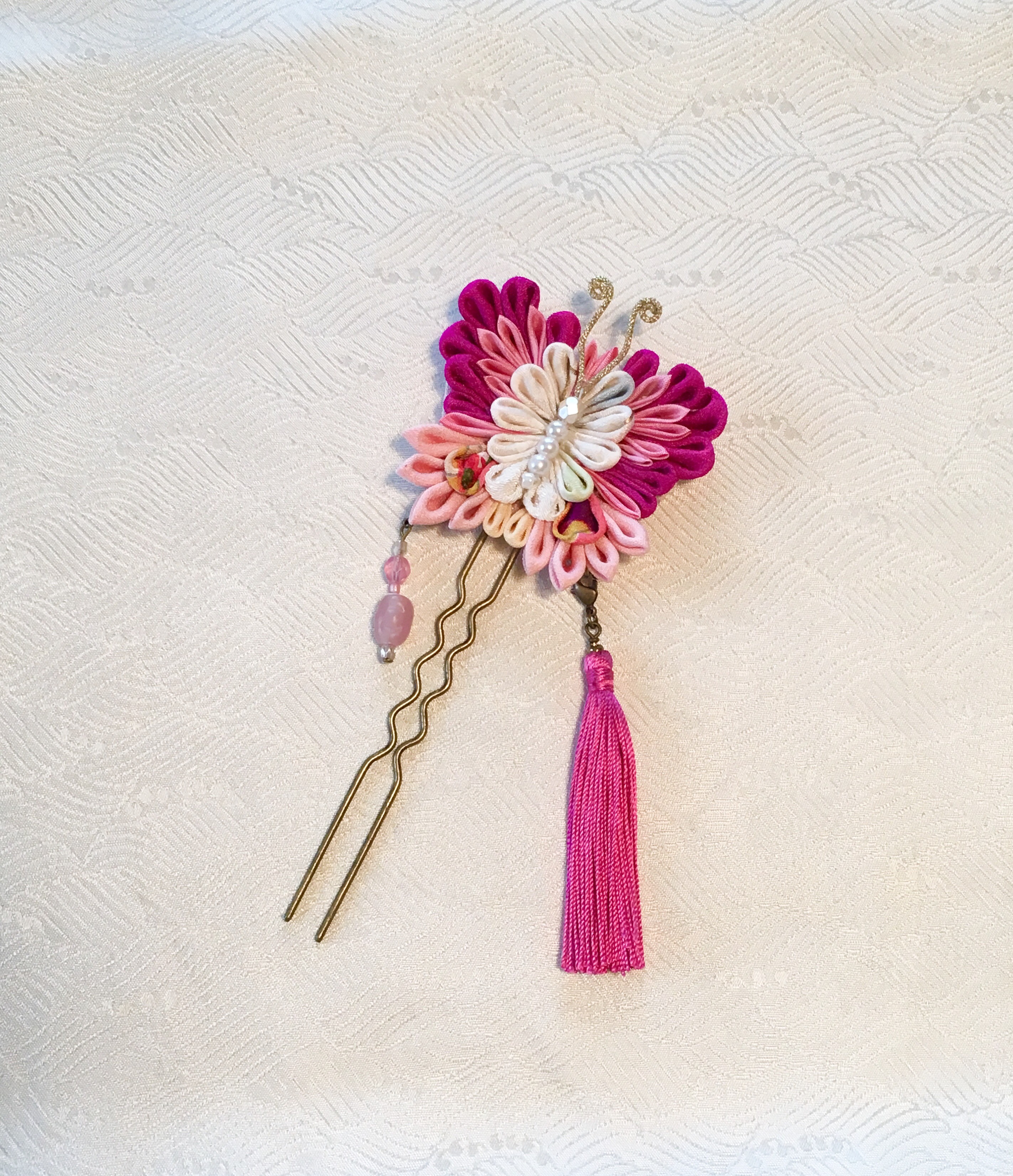 「蝶々」  つまみ細工 かんざし