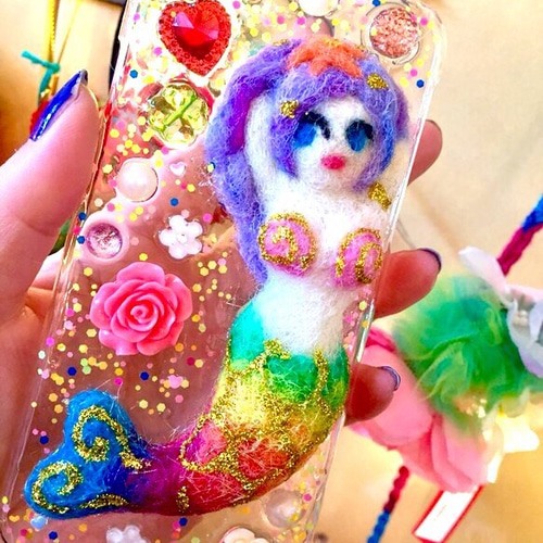 レインボーガーベラのフルオーダーメイド押し花スマホケース レインボーガーベラのフルオーダーメイド押し花スマホケース
