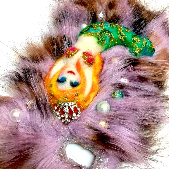 紫ヒョウ柄ファーの人魚姫スマホカバー①エレガントパール／受注制作