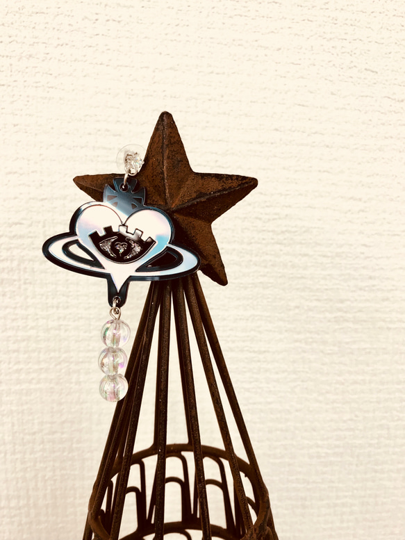 mikiwuu (ミキウー）☆　送料無料! Cosmic dreamer earrings　ピアス　キラキラ　ハンドメイ 3枚目の画像