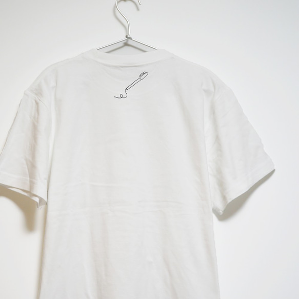 オシャレっぽいけどアホっぽいTシャツ　～This is a pen～【ホワイト】クルーネックTシャツ　メンズ・レディース 3枚目の画像