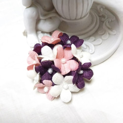 麻布花　かわいい花コサージュ　　桜色　きなり 紫 2枚目の画像