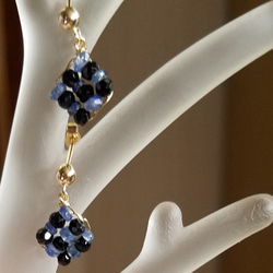 ∽交叉耳環∽藍寶石黑尖晶石[定做]《穿孔耳環》 第3張的照片