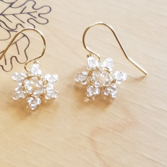 snowflake earning　【受注製作】　《clip on earrings》 1枚目の画像