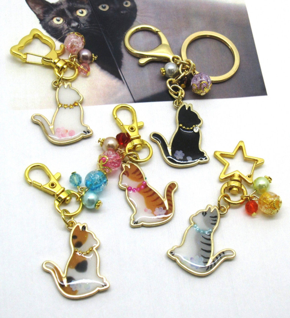 専用デニムリメイク 猫 LOVE チャーム キーホルダー 専用デニムリメイク 猫 LOVE チャーム キーホルダー