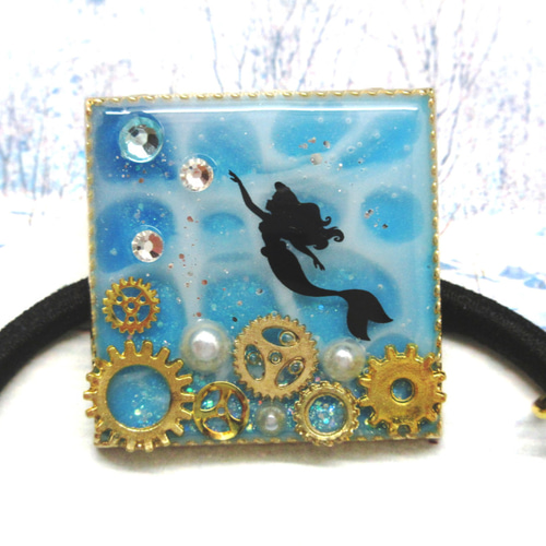 マーメイドのヘアゴム 海塗りレジン 光を求めた人魚 【夏限定