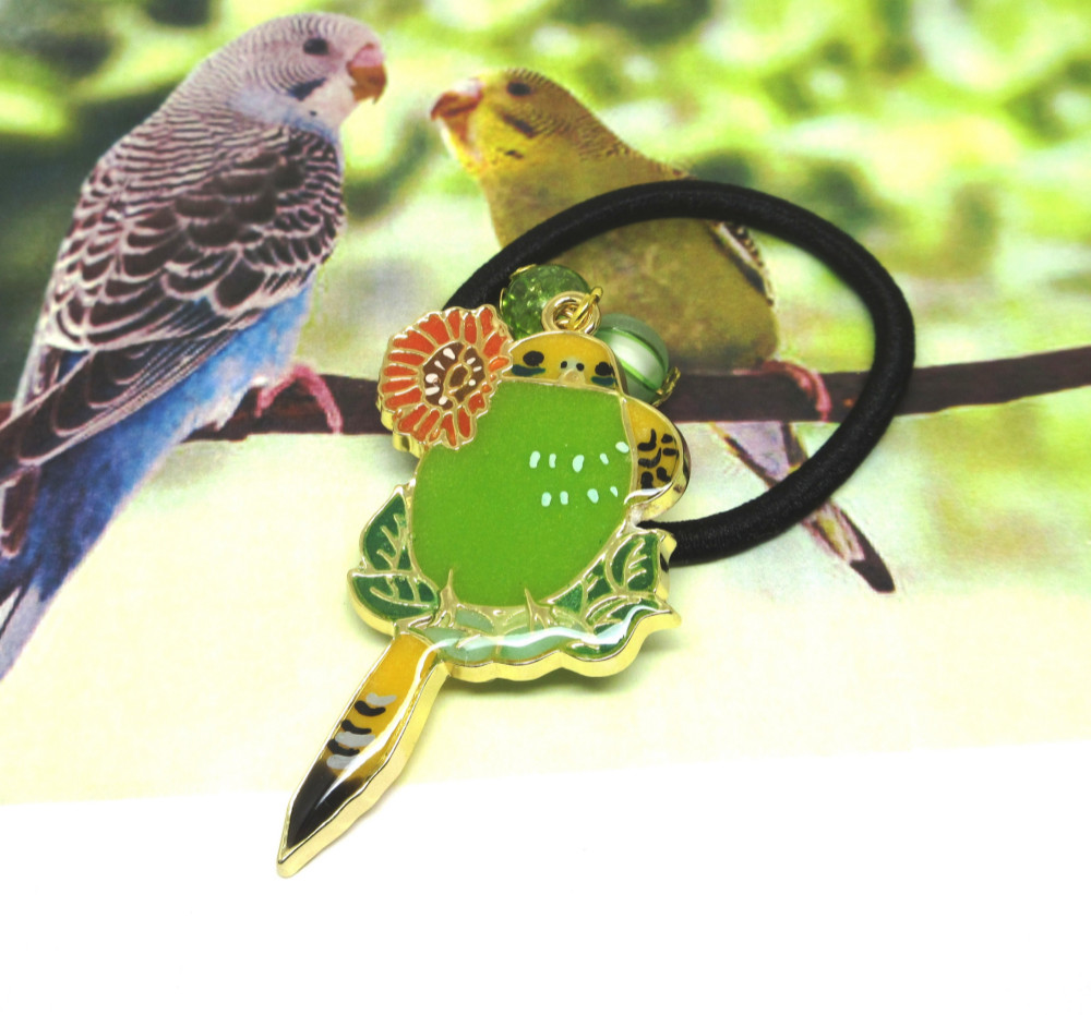 インコちゃんラウンドレジンヘアゴム｜お花の中のインコちゃんラウンド