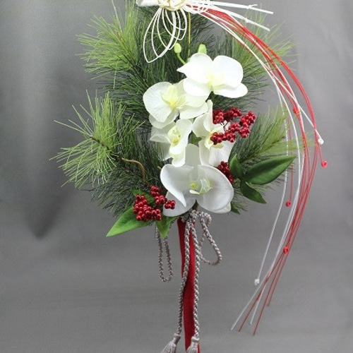 胡蝶蘭と2色松のお正月飾り⁂ しめ縄・しめ飾り Grandma Alice 通販