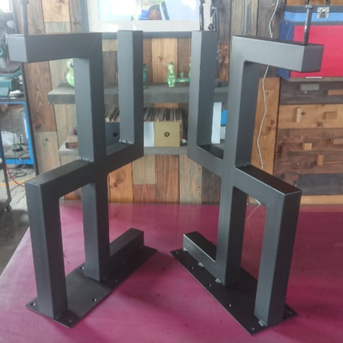 マットブラックでアイアンな極太鉄脚♪50×400×650mm 卍型 2脚ver  