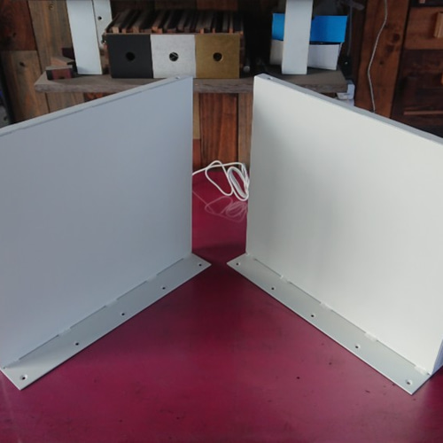 マットホワイトでアイアンなBOX鉄脚♪ 19×400×350mm □型 2脚ver マットホワイトでアイアンなBOX鉄脚♪ 19×400×350mm □型 2脚ver