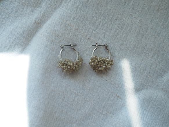 リース （satingold）S イヤリング＊受注制作 1枚目の画像