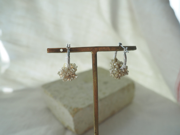 リース （satingold）S イヤリング＊受注制作 3枚目の画像