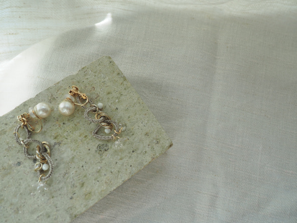 cottonpeari×crochet 3連（イヤリングorピアス） 2枚目の画像