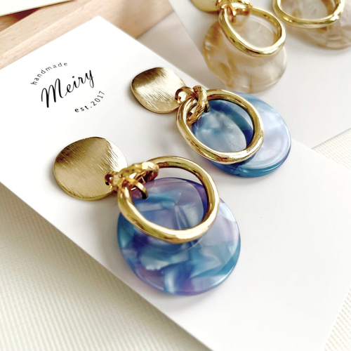 カボションピアス ニュアンス 冬アクセサリー ビーズピアス 大ぶり カボションピアス ニュアンス 冬アクセサリー ビーズピアス 大ぶり