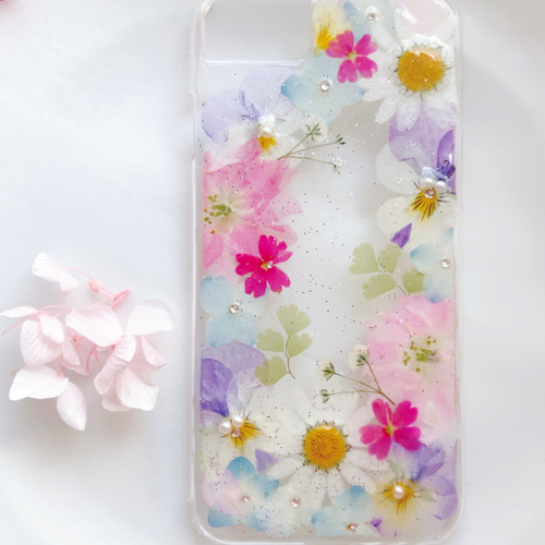 新作❁.。.: 冬のお花のリース❁.。.全機種対応♡押し花ケース  