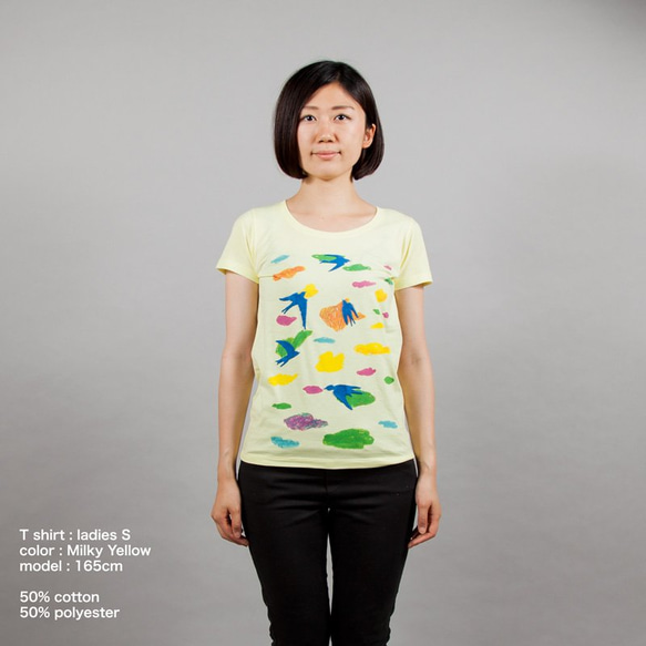 雲と燕イラストTシャツ レディースSのみ 2枚目の画像
