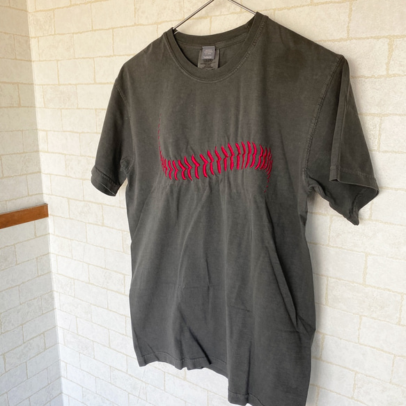 父の日のギフトに！野球のボール 刺しゅう Tシャツ　ユニセックスS〜XLサイズ　Tcollector 4枚目の画像