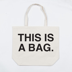 THIS IS A BAG.キャンバストートバッグ 1枚目の画像