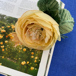 布花 Spring yellow  rose corsage 1枚目の画像