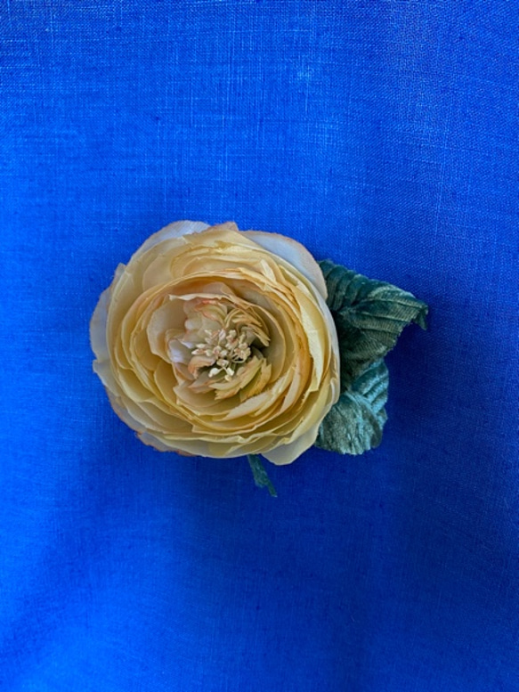 布花 Spring yellow  rose corsage 4枚目の画像