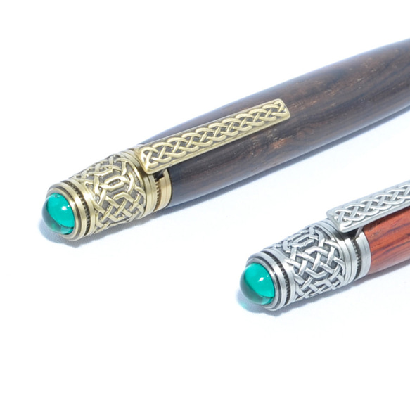 Celtic Motives Handmade Wooden Ballpoint Pen Blackwood+Brass 第3張的照片