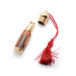 木製の携帯用香水入れ　アトマイザー （ゴンサーロアウベスなど；10金のメッキ） 1枚目の画像