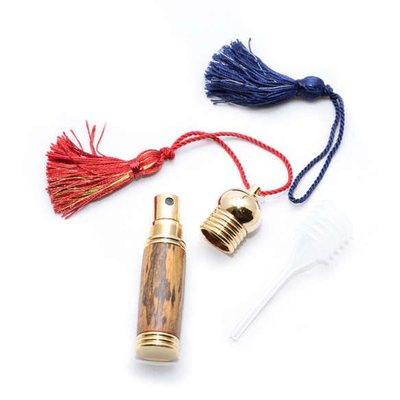 木製の携帯用香水入れ　アトマイザー （ボコテ；10金のメッキ） PERF-10G-BO 2枚目の画像