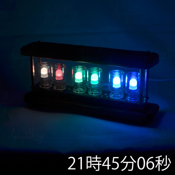 (RGB) LED 時鐘蒸汽朋克風格二進制模式包括 USB 數據線 第5張的照片