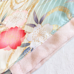 さくらポーチ　着物生地で作りました　桜の形　桜の柄　シルク　ポーチ　化粧ポーチ　巾着　きんちゃく　絹 5枚目の画像