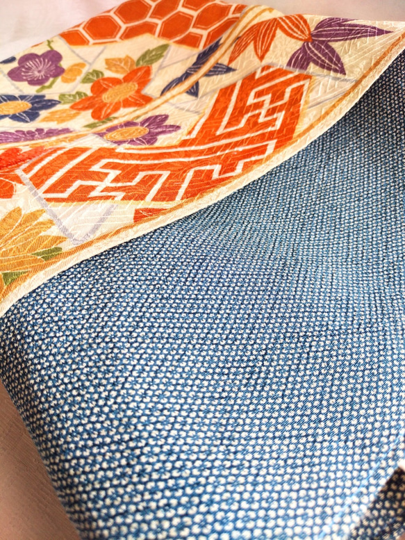 高品質ヴィンテージ正絹　トートバッグ　手縫い刺しゅう　和　和装　着物　和柄　ｼﾙｸ 5枚目の画像
