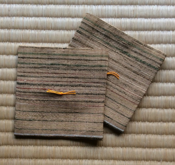 紬の着物端切れのコースター(4枚組) 1枚目の画像