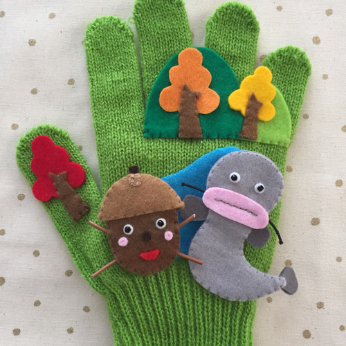 手袋シアター♪どんぐりころころ おもちゃ・人形 hachimama 通販