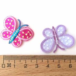 アップリケワッペン ちょうちょ 刺繍ドット フューシャピンク&アクア2枚 W-0759 バタフライ　蝶々 PP 3枚目の画像