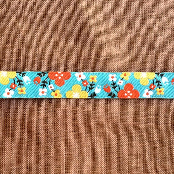 アメリカデザイン 刺繍リボン1ヤード-小さな春の花 ターコイズ 1枚目の画像