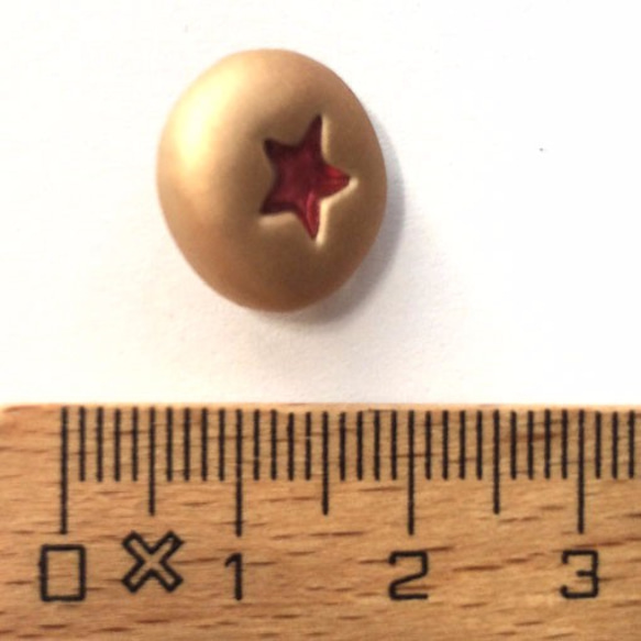 フランス ボタン デボス スターL-ゴールド レッド 2個　856 2枚目の画像