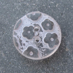 フランス製 円形ボタン15mm ポップフラワー2個 370 2枚目の画像