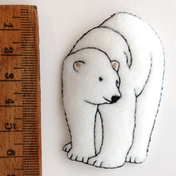 アップリケワッペン ふわふわシロクマ 北極熊 W-0371 くま 熊 白熊 冬 雪 UI 3枚目の画像