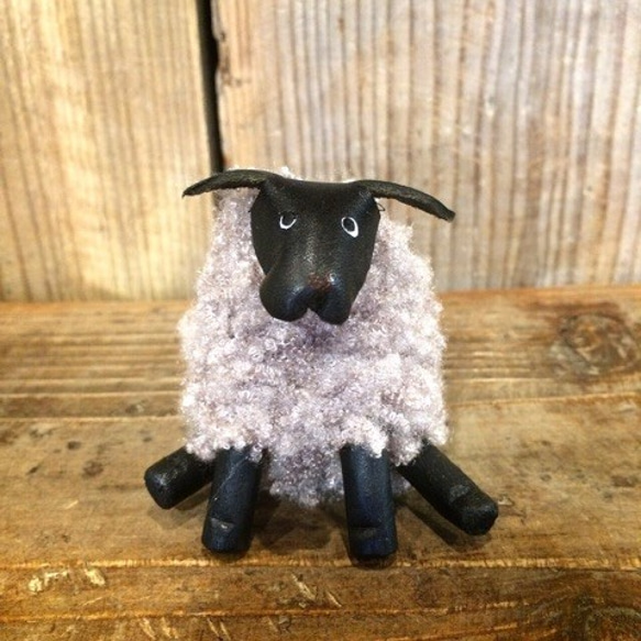 羊のショーン風羊ちゃん お座り その他置物 Simple Box 通販