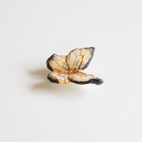 小さな蝶のアロマワックスサシェ 4枚目の画像