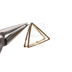 ERG-1843-G [2件]雙三角耳環，兩層三角柱 第4張的照片