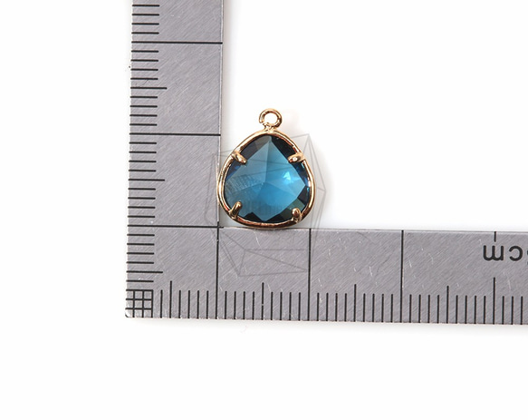 GLA-041-G【2個入り】トライアングルグラスチャーム,Triangle Framed Stone Charm 5枚目の画像