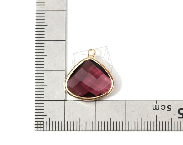 GLA-116-G【2個入り】トライアングルグラスチャーム,Triangle Framed Stone Charm 5枚目の画像