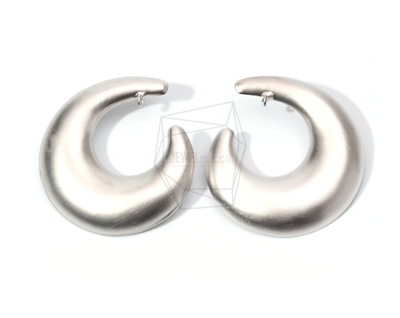 ERG-832-MR【2件】刷狀曲線耳環，曲線耳環/ 43毫米X 48毫米 第1張的照片