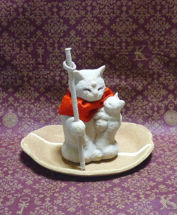 猫地蔵物語　猫の子安地蔵座像　江戸縮緬 4枚目の画像