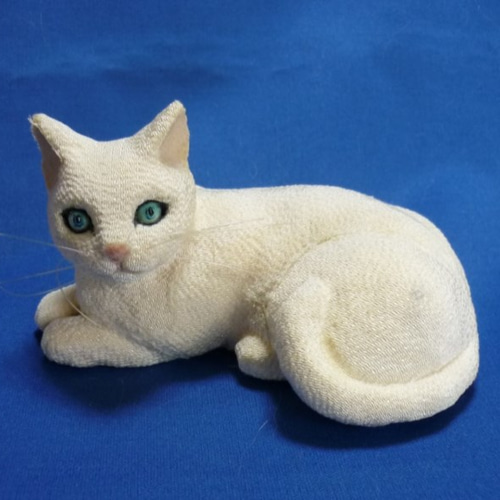 テディベア作家様制作　青目の白猫16cm 青い目の白猫 その他人形 ねこ工房ふぉれすと 通販 1149575｜Creema