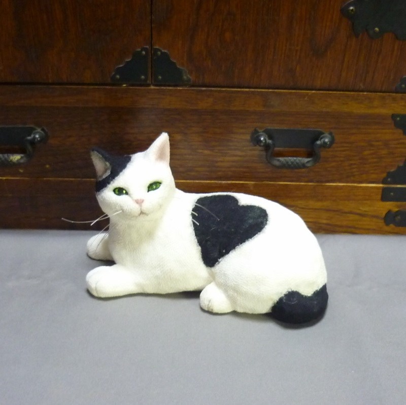 きたむら工房　ネコ置き物 リアルな黒ねこの置物 寄り添い ハート キャット ブラック