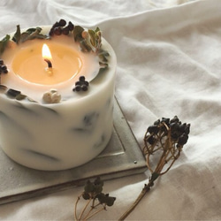 floral wreath soy candle 3枚目の画像